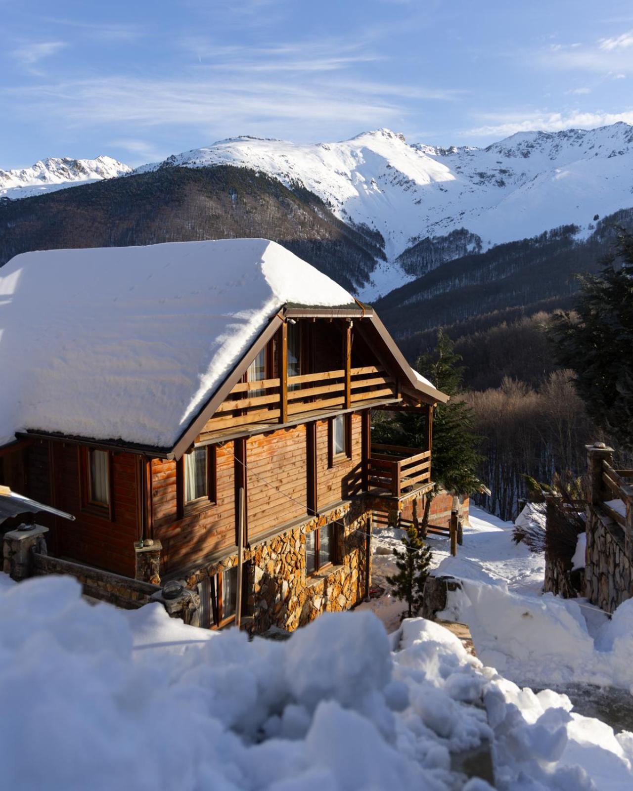 Hotel Prevalla Prizren Luaran gambar